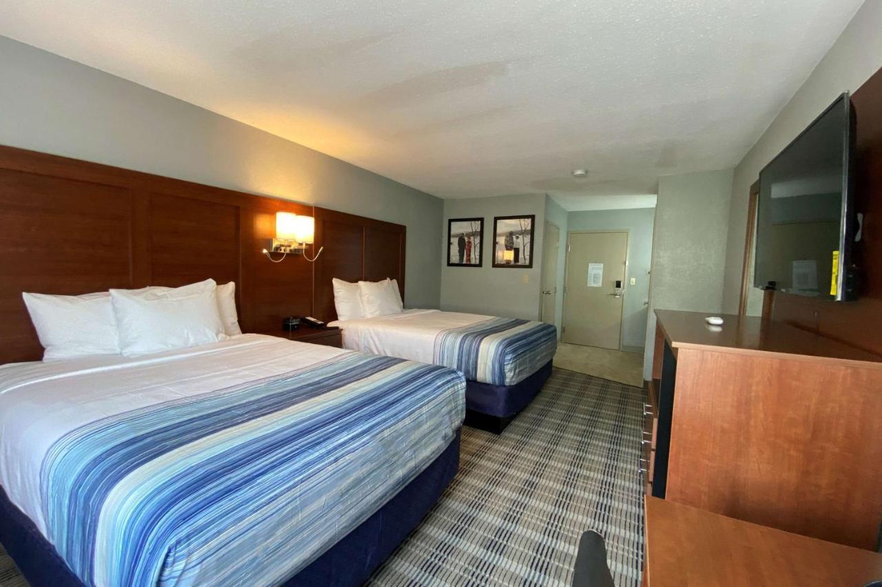 Americinn By Wyndham Williamsburg Экстерьер фото