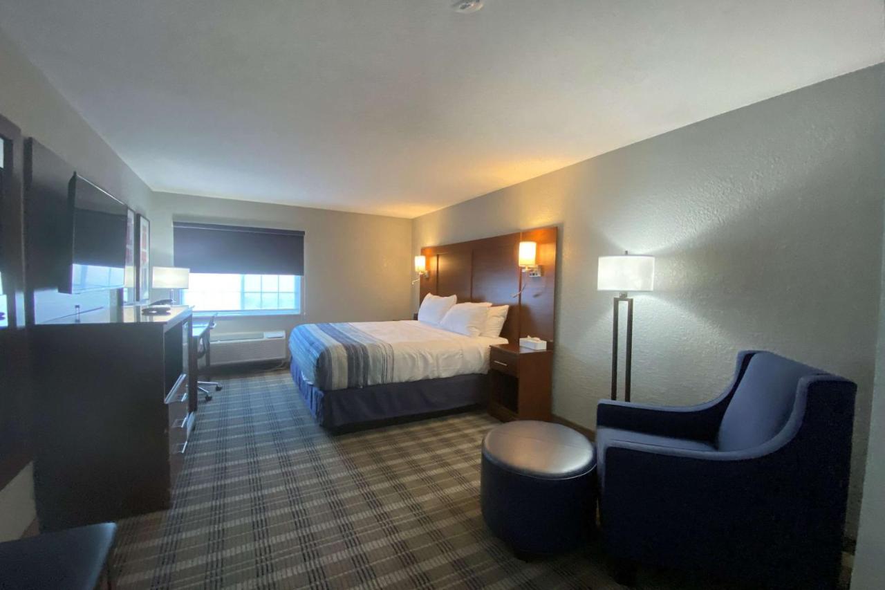 Americinn By Wyndham Williamsburg Экстерьер фото